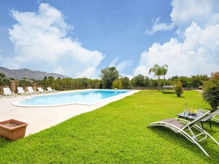 Villa Solarino Outdoor Recording 9