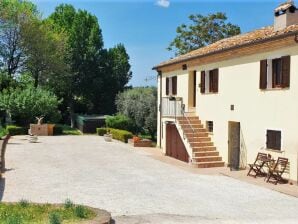 Maison de vacances Bel appartement à Filottrano avec jardin clôturé - Montefano - image1