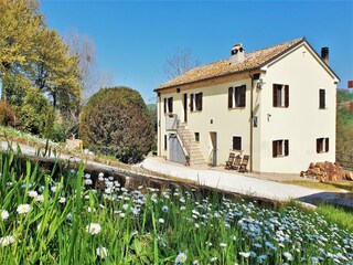 Vakantiehuisje Montefano Buitenaudio-opname 3