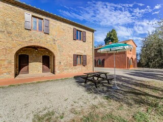Farmhouse Montaione Outdoor Recording 3