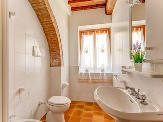 Farmhouse Montaione Features 31