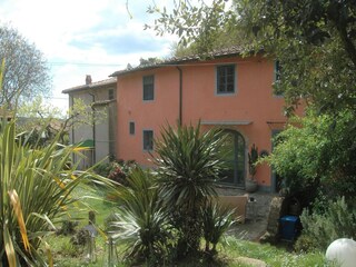 Vakantiehuis Vecchiano Buitenaudio-opname 8