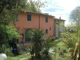 Vakantiehuis Vecchiano Buitenaudio-opname 7
