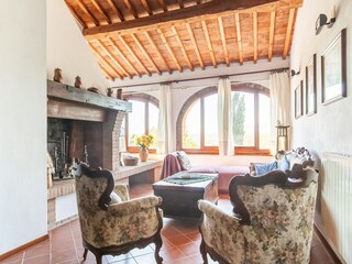 Appartement Lajatico Équipement 24