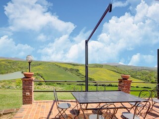 Appartement Lajatico Buitenaudio-opname 4