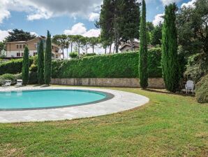 Mooi appartement in een historische villa met zwembad in Mombaroccio - Santa Maria Dell'arzilla - image1