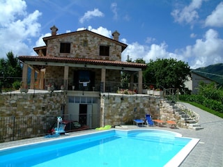 Villa Cagli Außenaufnahme 8