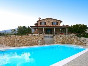 Villa atemporal en Cagli con jardín y piscina - cagli - image1