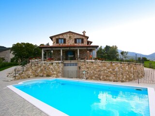 Villa Cagli Außenaufnahme 10