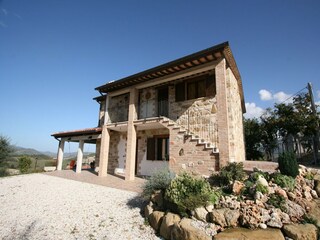 Villa Cagli Außenaufnahme 14