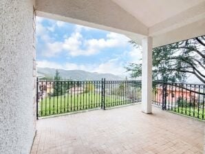 Maison de vacances relaxante à Sarnano avec un jardin et une terrasse - Sarnano - image1