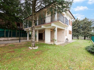 Ferienhaus Sarnano Außenaufnahme 3