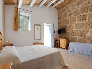 Farmhouse Noto Marina Features 24