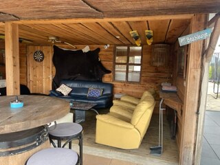Villa Aerdt Outdoor Recording 11