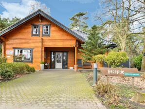 Holiday house Ferienhaus aus Holz in Meijel mit privatem Garten - Helenaveen - image1