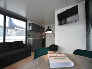 House boat Katwoude Features 22