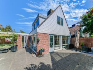 Holiday house Komfortables Ferienhaus am Meer