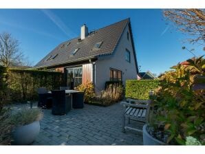 Vakantiehuis Sfeervol appartement dichtbij het centrum en op loopafstand van het strand - Zoutelande - image1