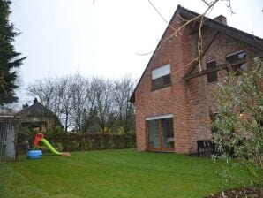 Welcoming Villa in Puivelde with Terrace, Garden, Barbeque - Koewacht - image1