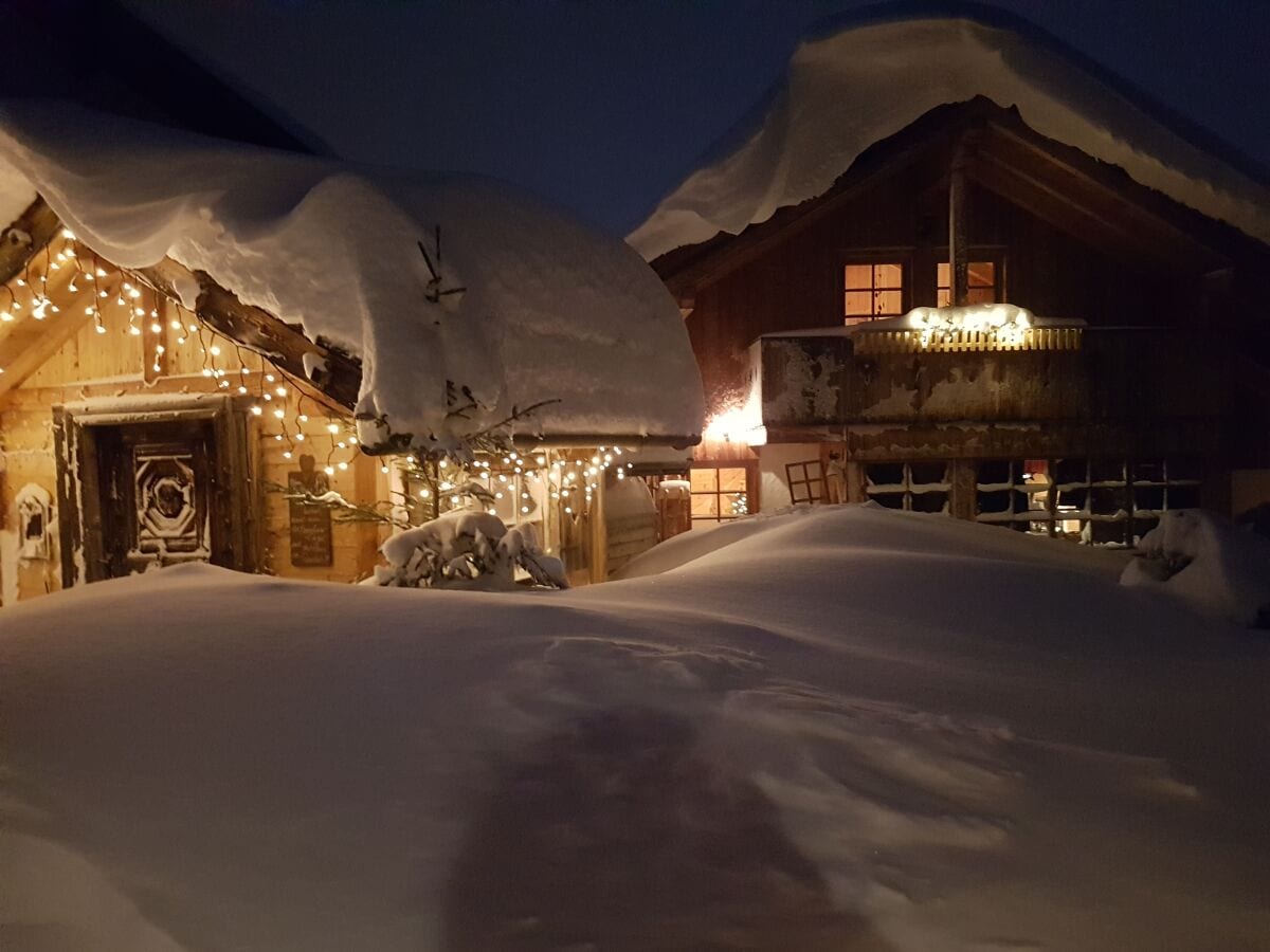 Alpine hut Grän Outdoor Recording 1