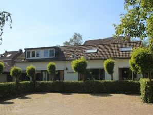 Vakantiehuis Gezellige vakantiewoning met privébos - Valkenburg - image1