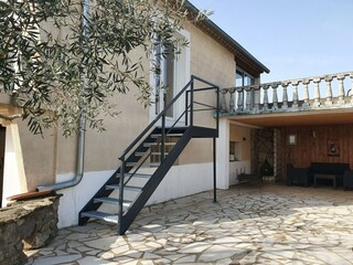 Villa Homps Características 28