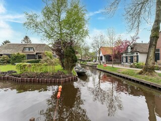 Apartment Giethoorn Environment 35