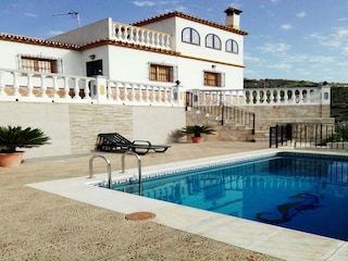 Vakantiehuis Sedella Buitenaudio-opname 11