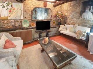 Casa per le vacanze Castigaleu Caratteristiche 23