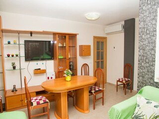 Apartment Vera Playa Features 30