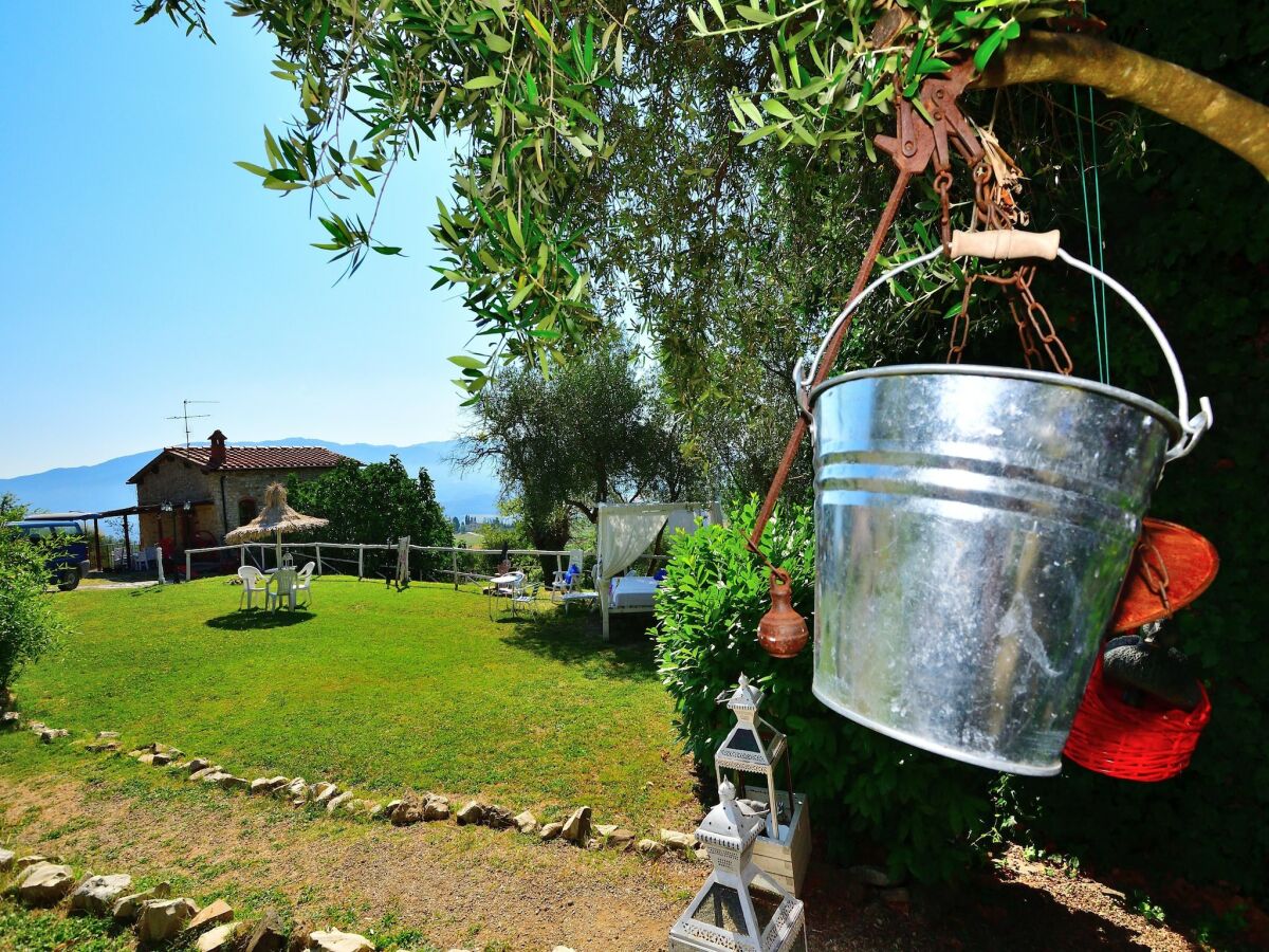 Ferienhaus San Donato in Collina Außenaufnahme 5