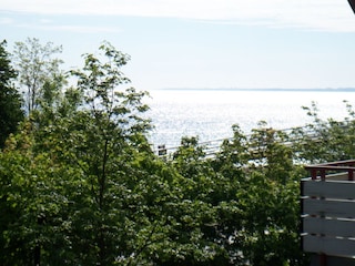 Meerblick vom überdachten Balkon
