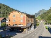 Alpine.Lodge Klösterle am Arlberg Ansicht