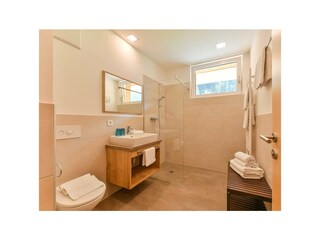DU/WC