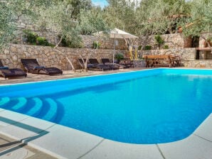 Appartement de vacances avec piscine à 100m de la plage avec vue sur la mer - Martinščica - image1