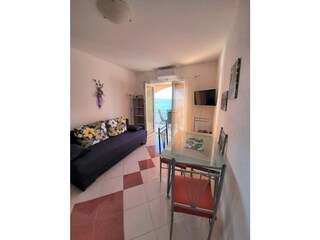 Holiday house Karlobag Features 15