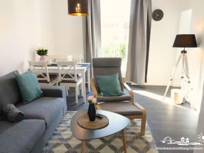 Villa 38 au bord de l'étang aux cygnes, RDC gauche