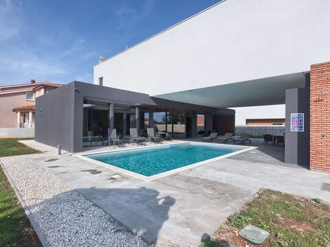 Villa Mediterraneo 2