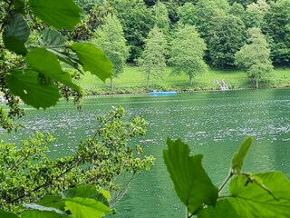 Liegewiese der Badeanstalt