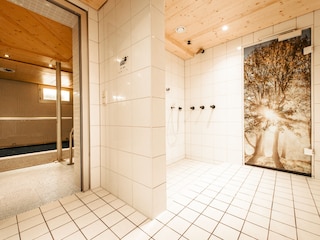 Sauna/Duschen