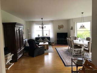 Wohn-Esszimmer