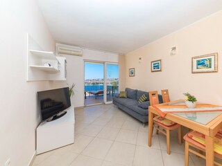 Villa Okrug Gornji Caratteristiche 10