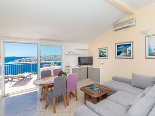 Villa Okrug Gornji Caratteristiche 11