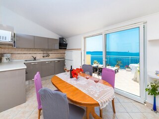 Villa Okrug Gornji Caratteristiche 18