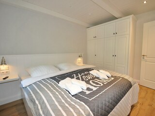 Schlafzimmer 1 EG