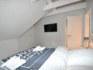 Schlafzimmer 3 OG