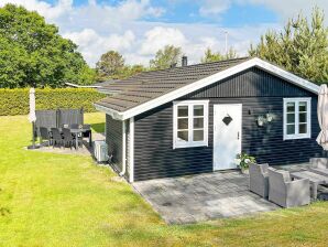 Holiday house 6 person holiday home in Hadsund - Als - image1