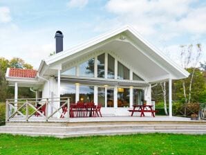 6 Personen Ferienhaus in BRASTAD - Lysekil - image1