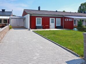 Holiday house 5 Personen Ferienhaus in HALLSTAVIK - Grisslehamn - image1