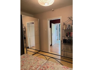 Schlafzimmer - Küche - Eingang